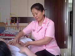 昆明育嬰師咨詢指南 為何說珍妮天空家政是靠譜的月子護理中心